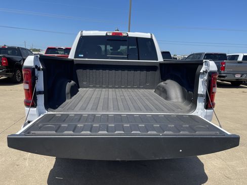 Used 2025 RAM 1500 Tradesman AWD/4WD image 14