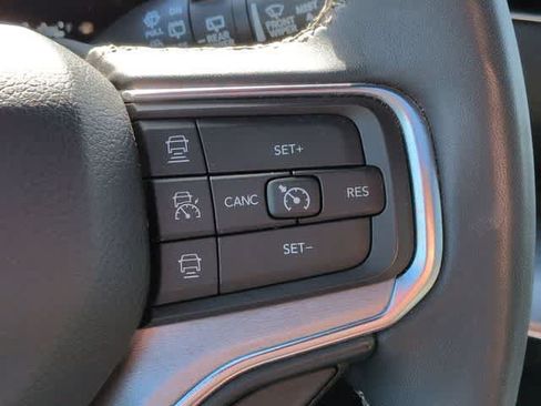 Used 2024 Jeep Wagoneer Series II AWD/4WD image 26