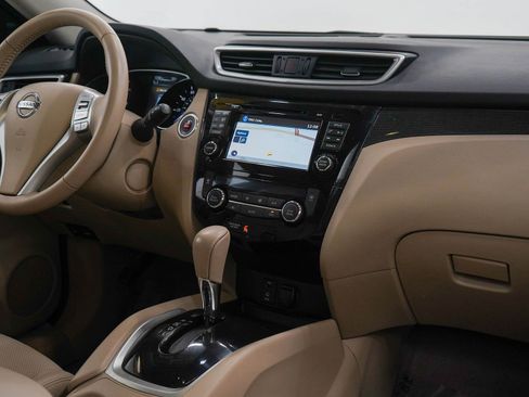 Used 2015 Nissan Rogue SL image 15