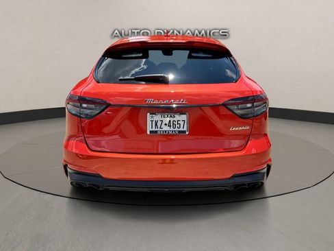 Used 2023 Maserati Levante F Tributo AWD/4WD image 5