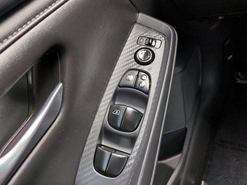 Certified 2025 Nissan Sentra SV w/ All-Weather Package FWD image 16