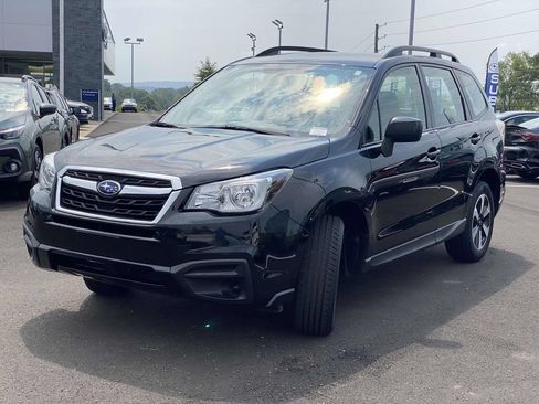 Used 2018 Subaru Forester 2.5i w/ Alloy Wheel Package AWD/4WD image 6