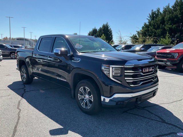 Used 2026 GMC Sierra 1500 SLT RWD image 3