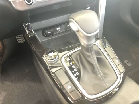Certified 2024 Kia Seltos S FWD image 23