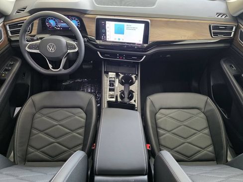 New 2026 Volkswagen Atlas SE FWD image 19