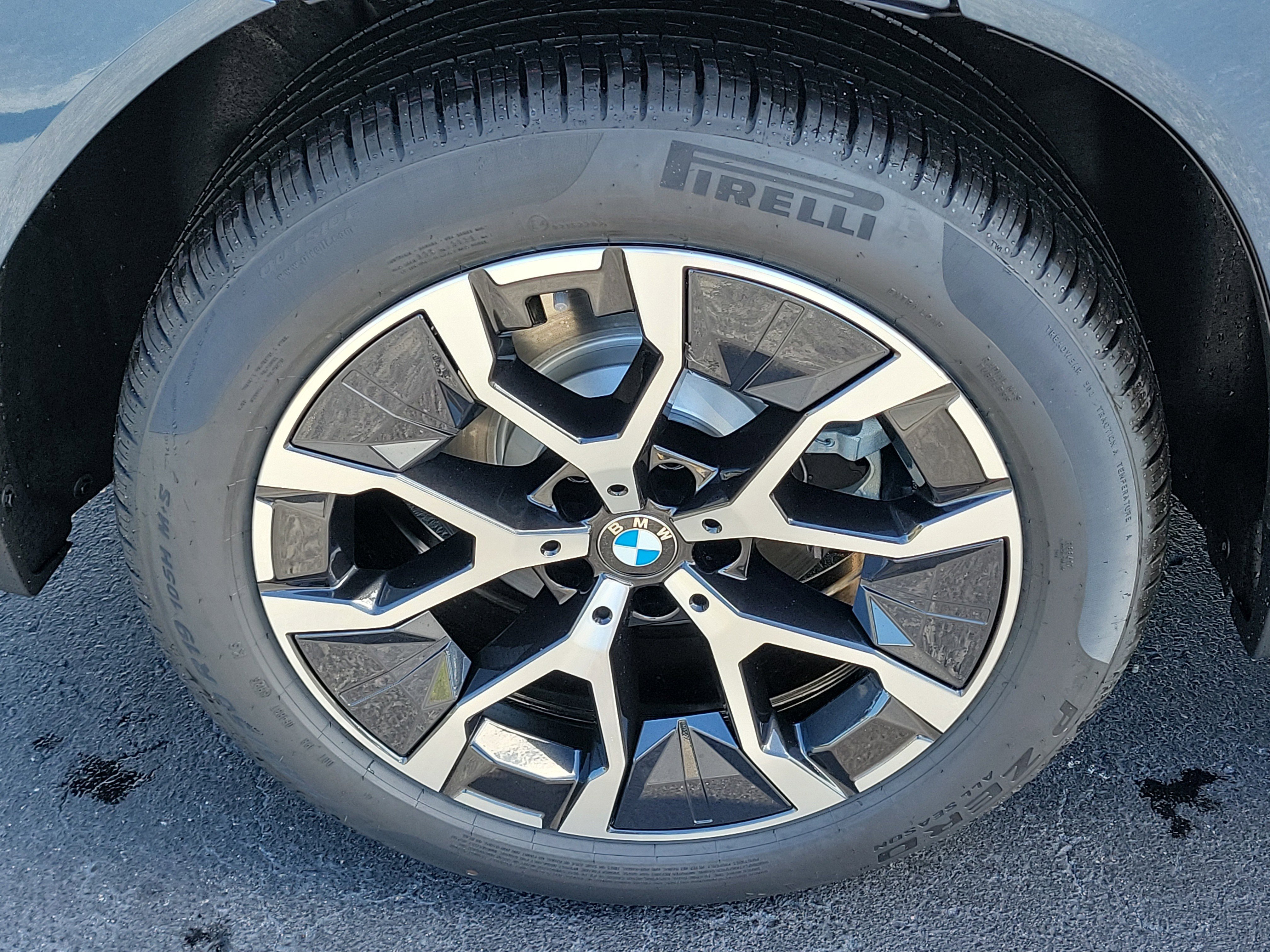 New 2026 BMW X3 xDrive30i w/ Convenience Package AWD/4WD image 5