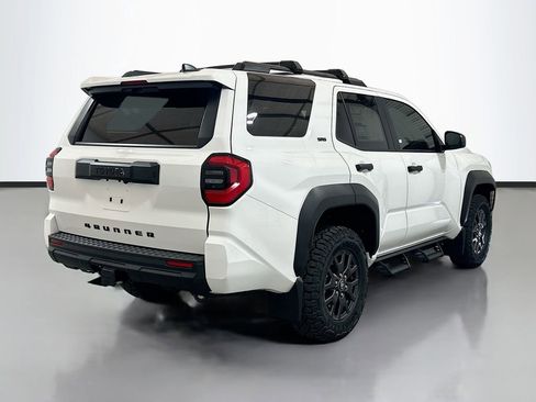 New 2026 Toyota 4Runner SR5 RWD image 4