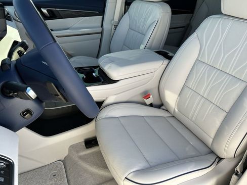 New 2026 Buick Enclave Avenir w/ Super Cruise Package image 20