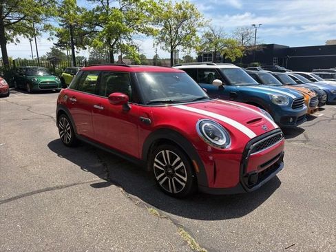 Certified 2024 MINI Cooper S FWD image 3
