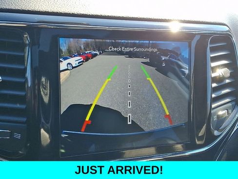 Used 2021 Jeep Grand Cherokee Limited w/ Premium Lighting Group image 20