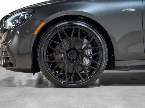 Used 2022 Mercedes-Benz E 53 AMG 4MATIC Sedan w/ Driver Assistance Package image 18