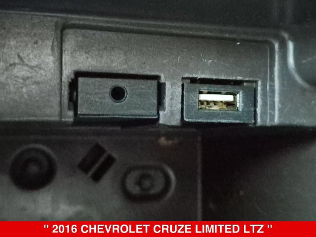 Used 2016 Chevrolet Cruze LTZ w/ Sun, Sound and Sport Package FWD image 27