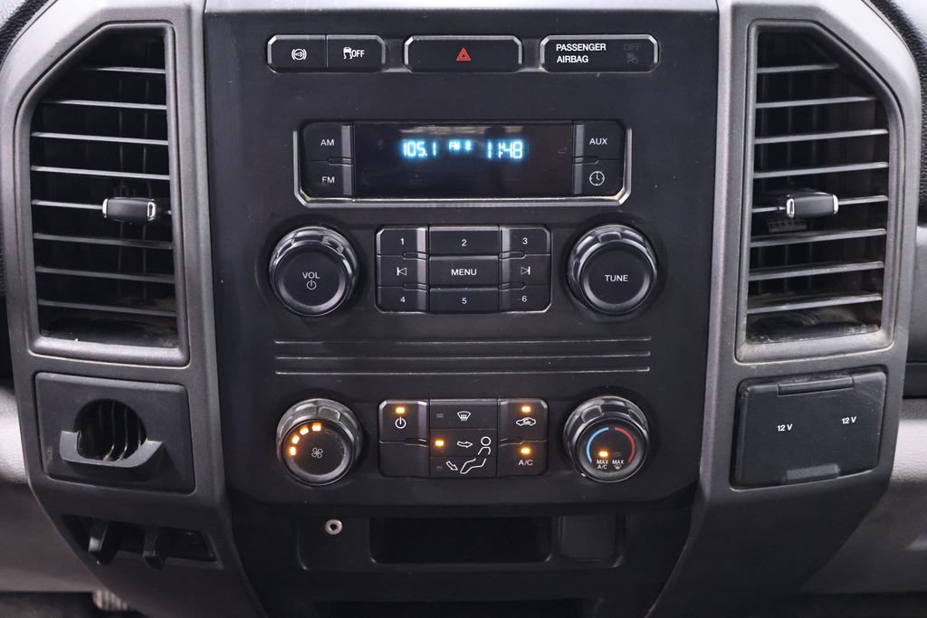 Used 2018 Ford F450 4x4 Crew Cab Super Duty image 23