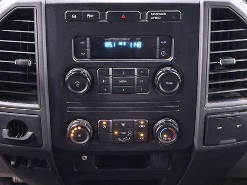 Used 2018 Ford F450 XL AWD/4WD image 23