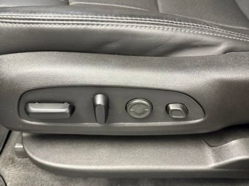 Used 2021 Buick Enclave Avenir FWD image 47
