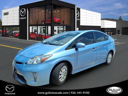 Used 2014 Toyota Prius Prime Plug-In Hybrid FWD image 1