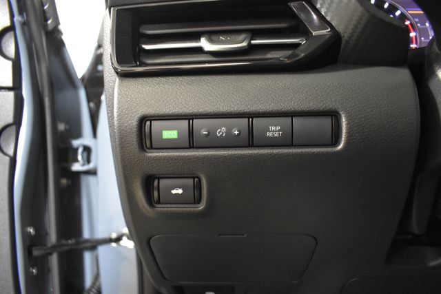 Certified 2024 Nissan Sentra SR FWD image 13
