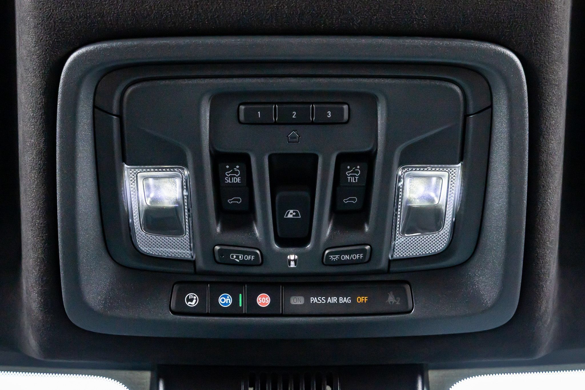 Used 2025 GMC Sierra 2500 AT4X AWD/4WD image 29