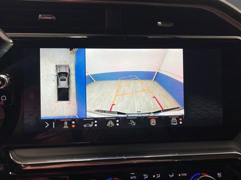 Used 2024 GMC Sierra 2500 Denali Ultimate AWD/4WD image 14
