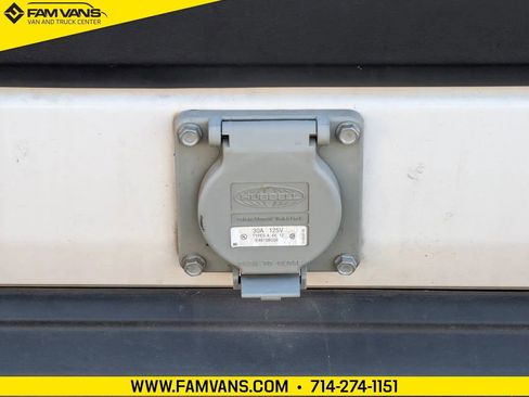 Used 2022 Ford Transit 250 148 High Roof Extended RWD image 5