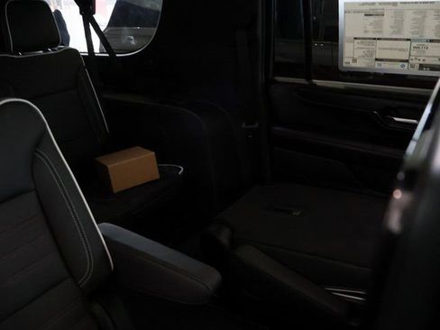 New 2026 GMC Yukon XL AT4 Ultimate image 12