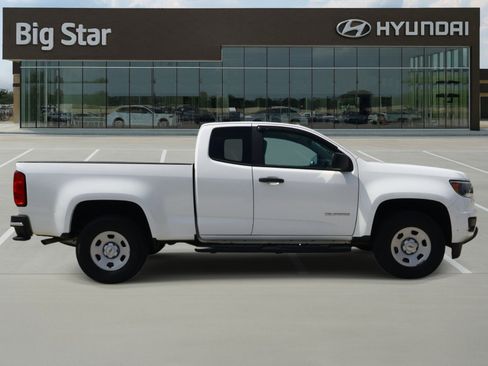 Used 2019 Chevrolet Colorado W/T w/ WT Convenience Package RWD image 5