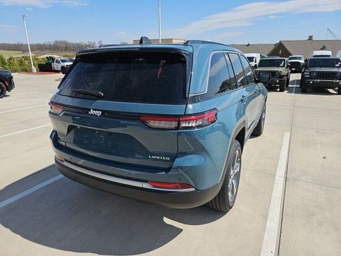 New 2026 Jeep Grand Cherokee Limited w/ Trailer Tow Package AWD/4WD image 6