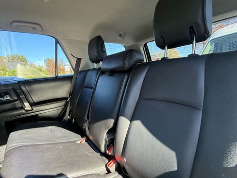 Used 2014 Toyota 4Runner Trail image 33