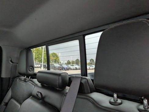 Used 2020 GMC Sierra 1500 SLT w/ SLT Premium Plus Package image 24