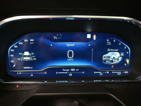 Used 2023 Chevrolet Tahoe Z71 image 33