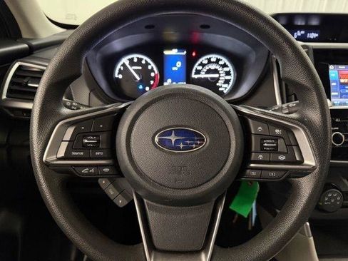 Used 2023 Subaru Forester Base image 11