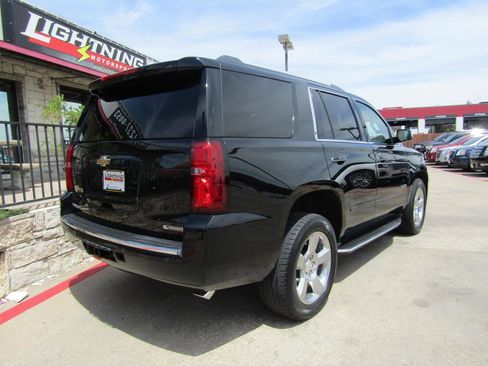 Used 2017 Chevrolet Tahoe Premier RWD image 4
