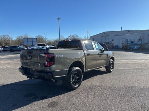 New 2025 Ford Ranger Lariat w/ FX4 Off-Road Package image 3