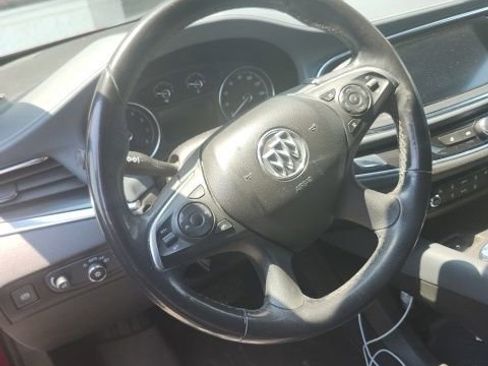 Used 2018 Buick Enclave Essence w/ Trailering Package FWD image 11