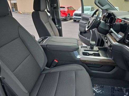New 2026 Chevrolet Silverado 1500 RST AWD/4WD image 13