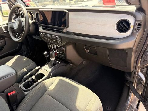 Used 2025 Jeep Wrangler Unlimited Sport S 4xe AWD/4WD image 14