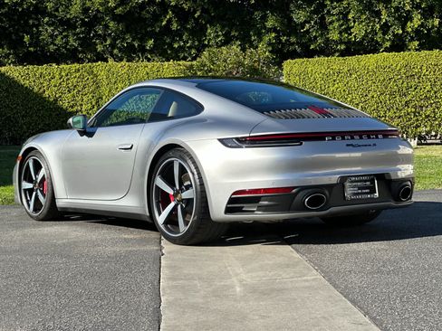 Certified 2024 Porsche 911 Carrera S RWD image 3