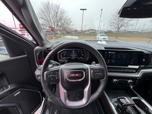 Used 2023 GMC Sierra 1500 SLT w/ SLT Premium Package image 38