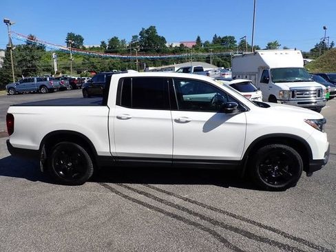 Used 2024 Honda Ridgeline Black Edition image 10
