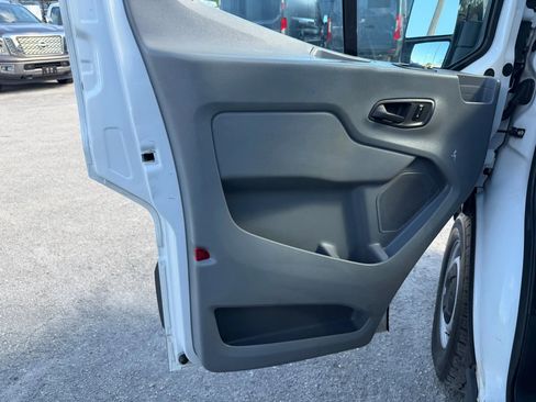 Used 2018 Ford Transit 250 148 Low Roof image 10
