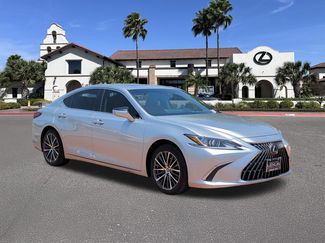 Used 2023 Lexus ES 350 w/ Premium Package FWD video 1