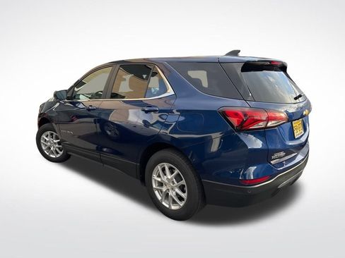 Used 2022 Chevrolet Equinox LT image 4