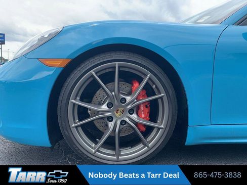 Used 2018 Porsche 718 Boxster S RWD image 19