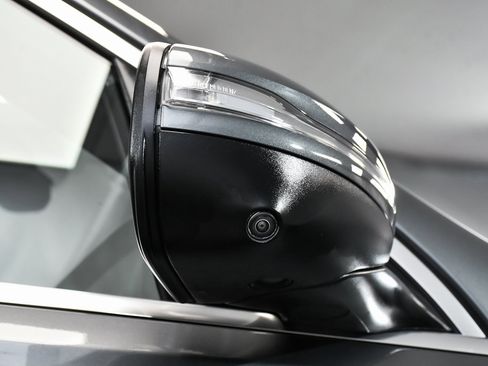 Used 2025 Mercedes-Benz GLS 450 GLS 450 image 86