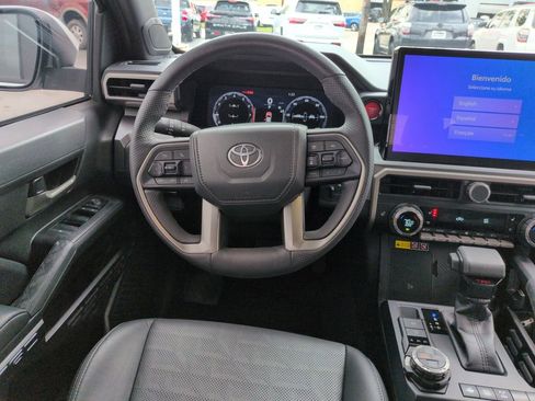 Used 2025 Toyota Tacoma TRD Off-Road w/ TRD Off Road Premium Package AWD/4WD image 13