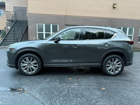 Used 2022 MAZDA CX-5 Signature image 8