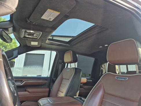 Used 2024 GMC Sierra 2500 Denali Ultimate AWD/4WD image 19