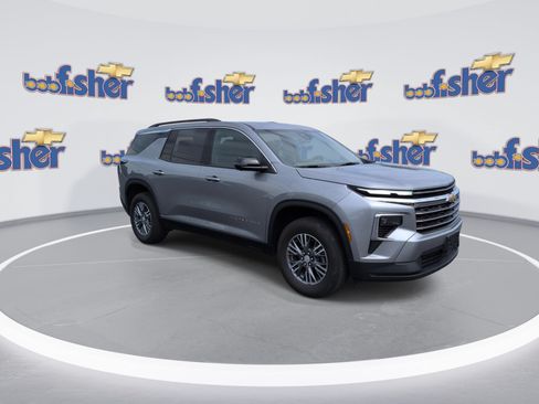 Certified 2024 Chevrolet Traverse LT w/ Trailering Package AWD/4WD image 2