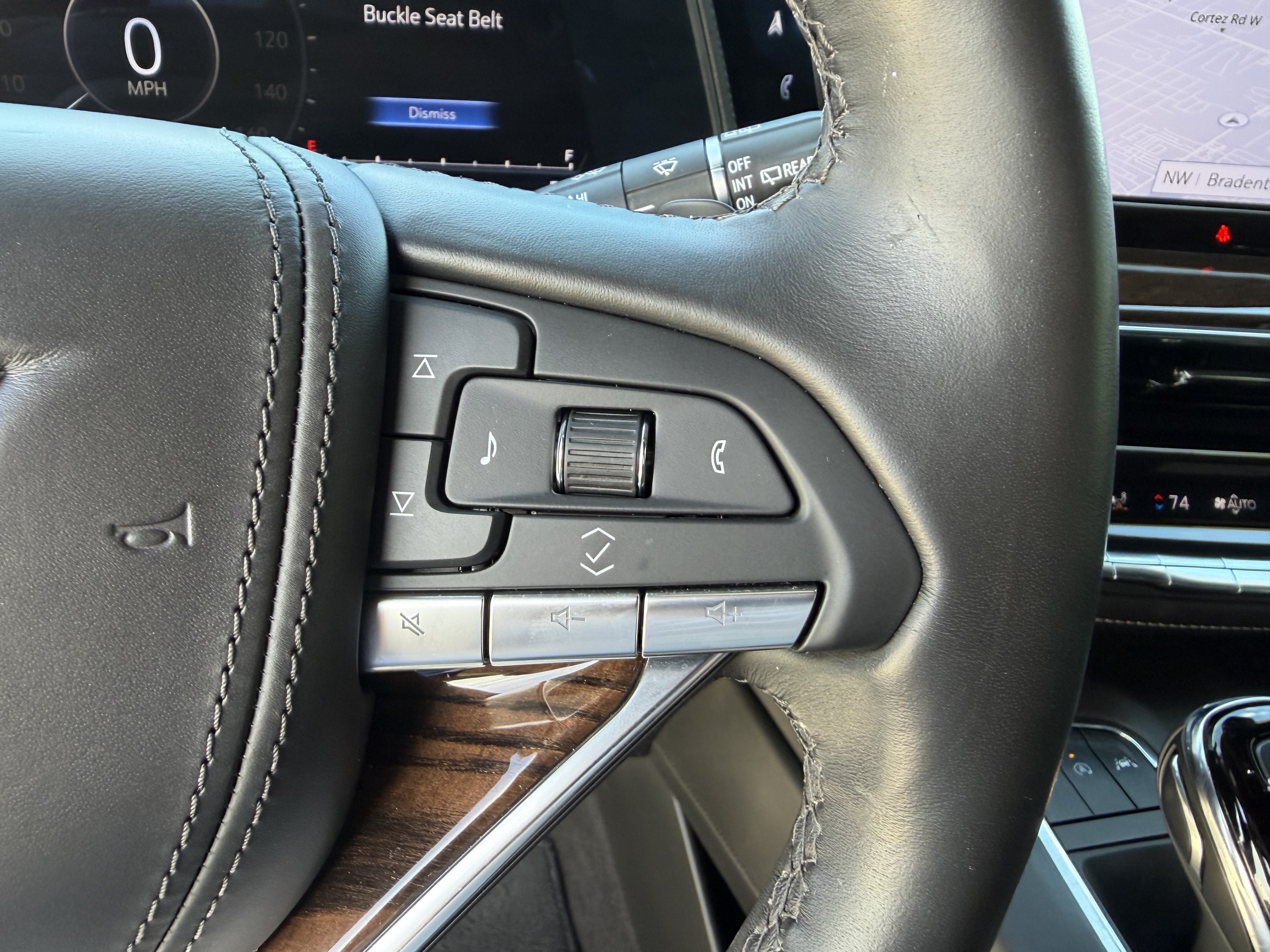 Certified 2022 Cadillac Escalade ESV Sport Platinum w/ LPO, ONYX Package AWD/4WD image 31