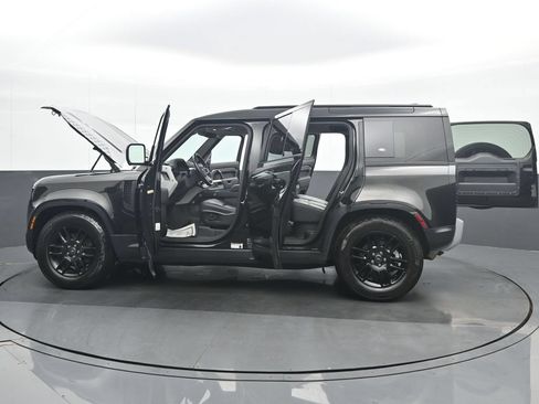 Used 2024 Land Rover Defender 110 S AWD/4WD image 37